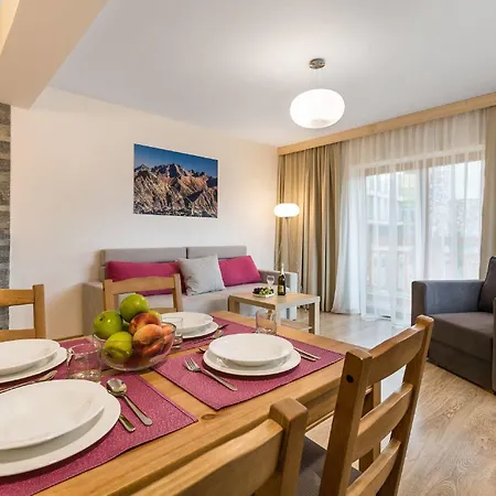 Smrekowa Polana & 4* ザコパネ