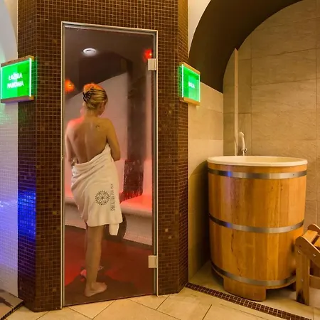 Apart Otel Smrekowa Polana & 3*