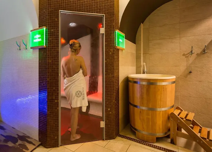 Apart Otel Smrekowa Polana & 4*