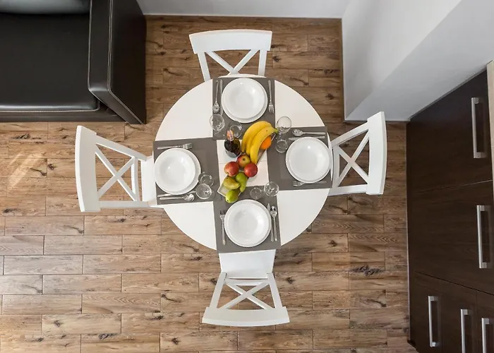 Smrekowa Polana & 4*