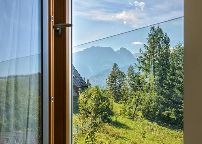 Apart Otel Smrekowa Polana & 4*